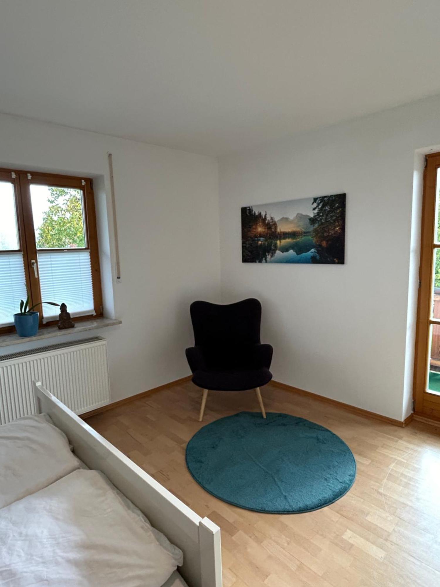 Gehobene Madera Campesina Hunderdorf